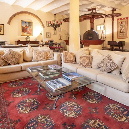 Roocello, Charming Restored Olive Mill, With Pool Villa *